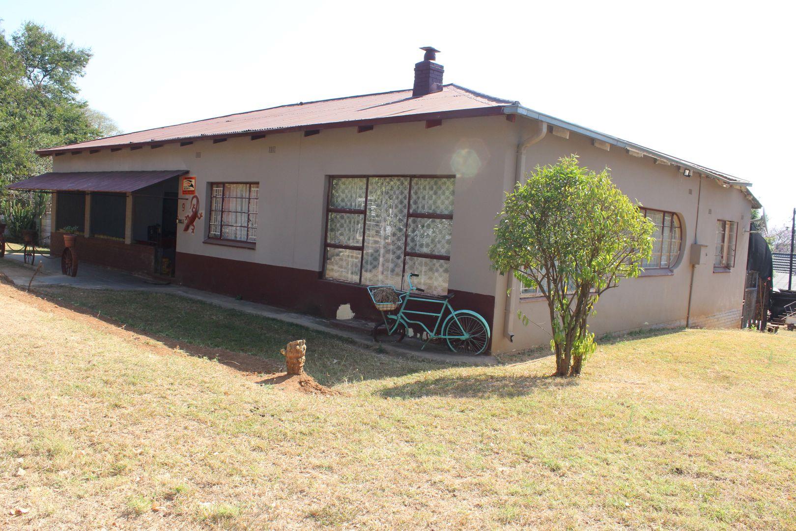 5 Bedroom House for sale in Barberton P24114713737