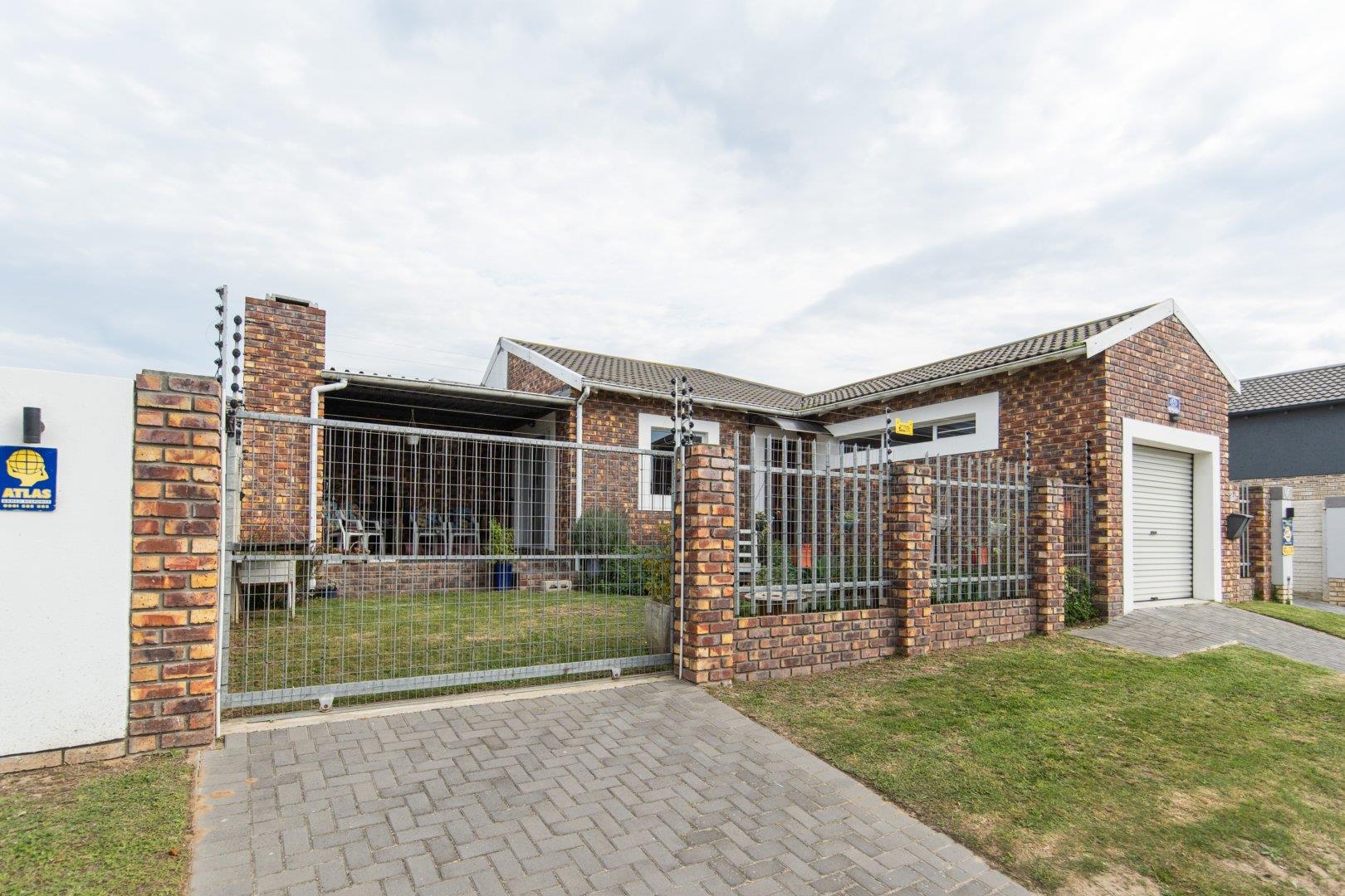 Mount Pleasant, Port Elizabeth Property Property and houses for sale