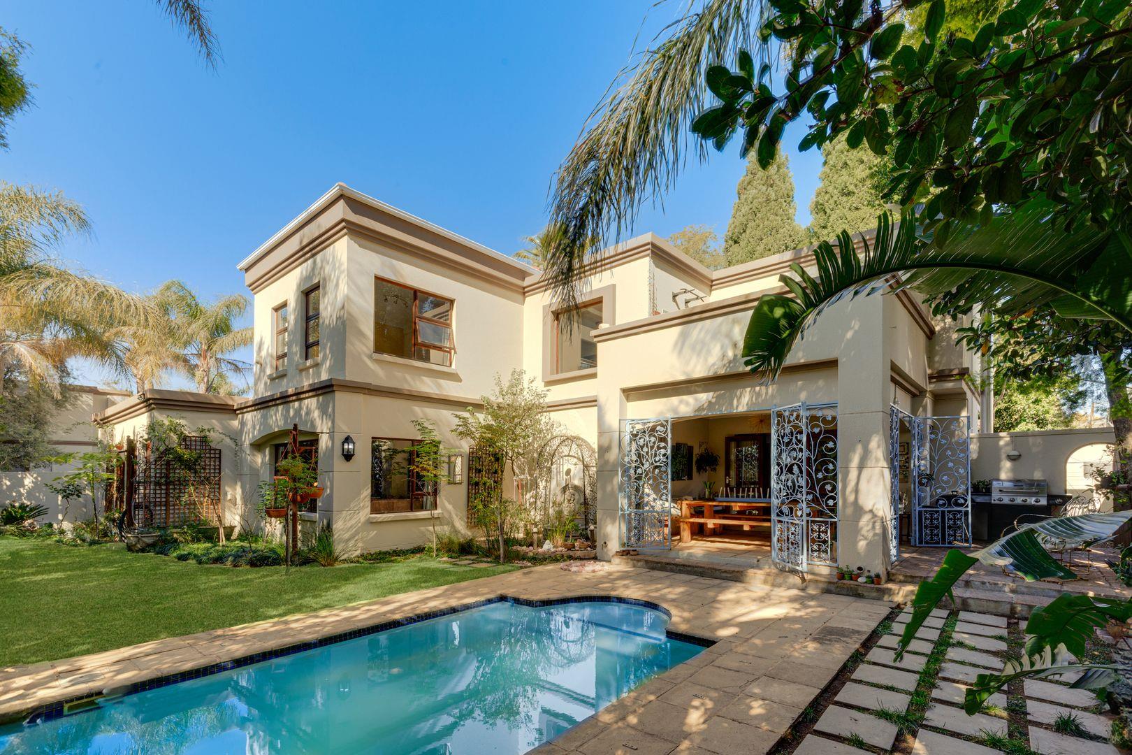 3 Bedroom House for sale in Sunninghill P24114716633