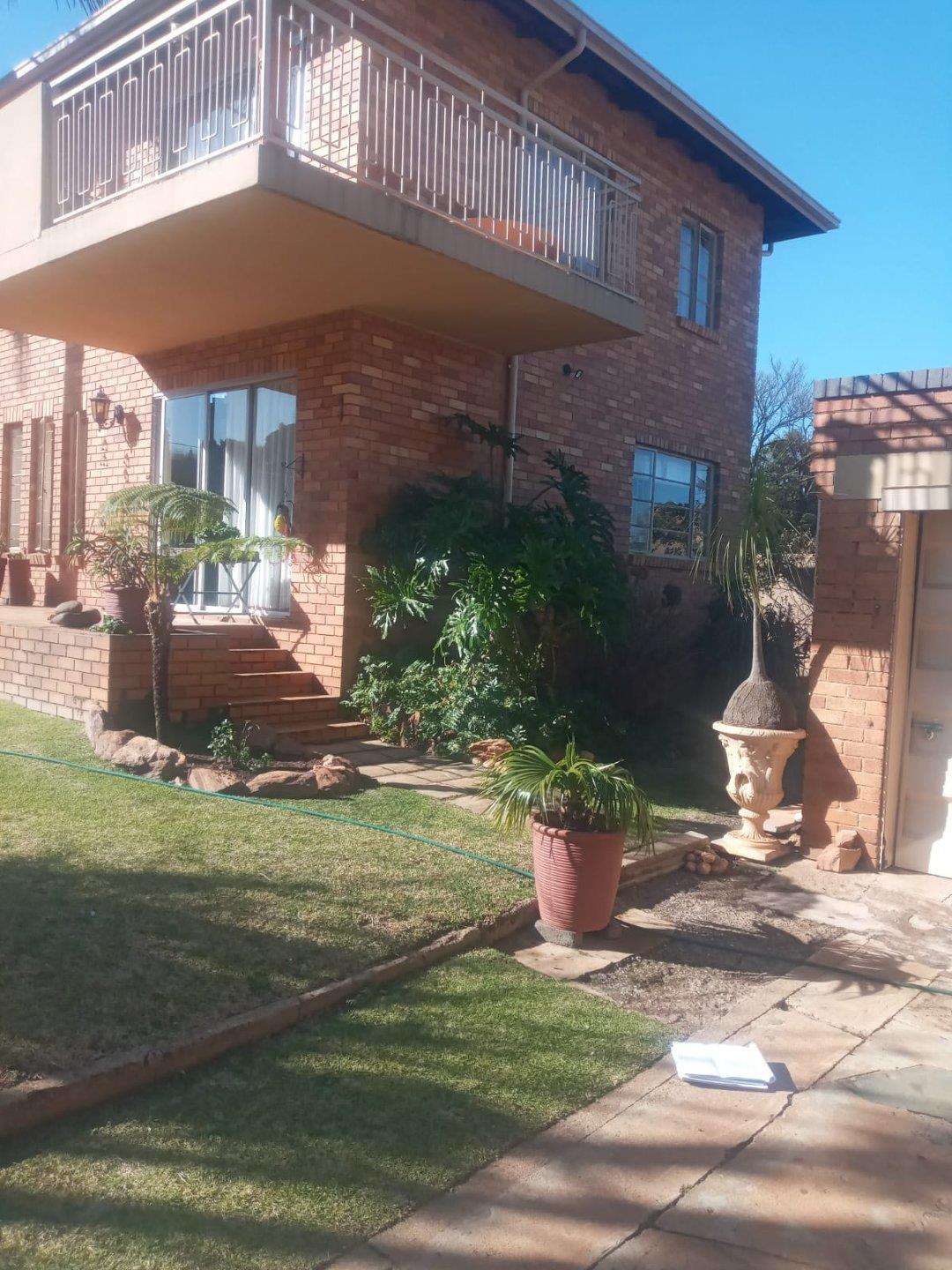 3 Bedroom House for sale in Selwyn 5 Arcadia Avenue P24114716739