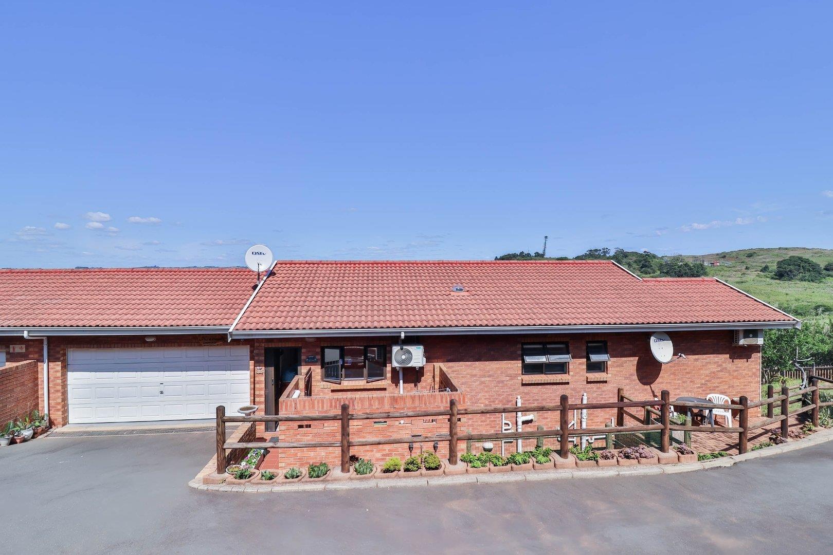 3 Bedroom Apartment / flat for sale in Freeland Park 2 Olive P24