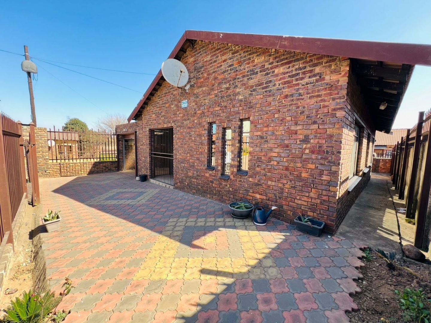 Ackerville Property Property and houses for sale in Ackerville