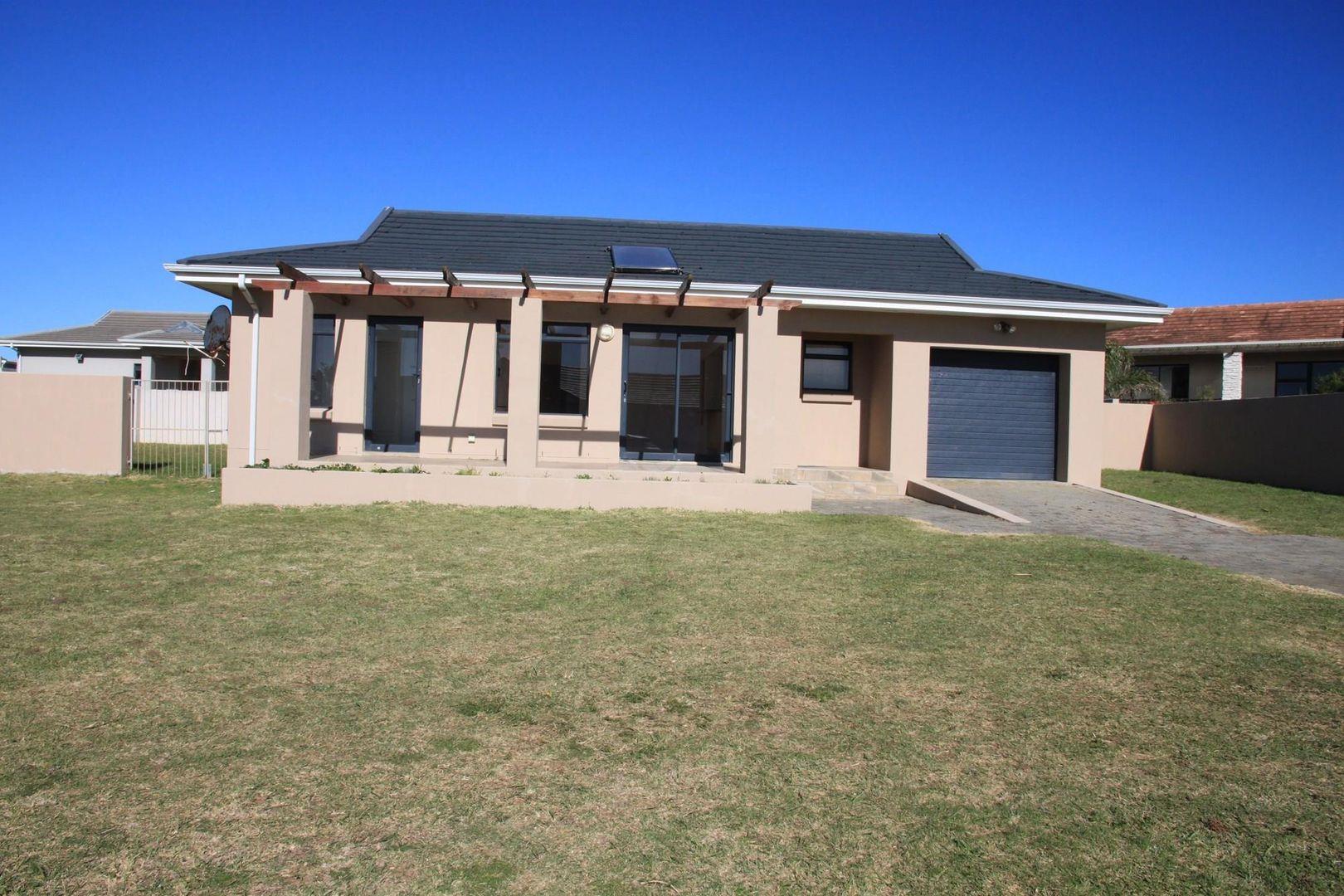 3 Bedroom House to rent in Kidds Beach P24114717432