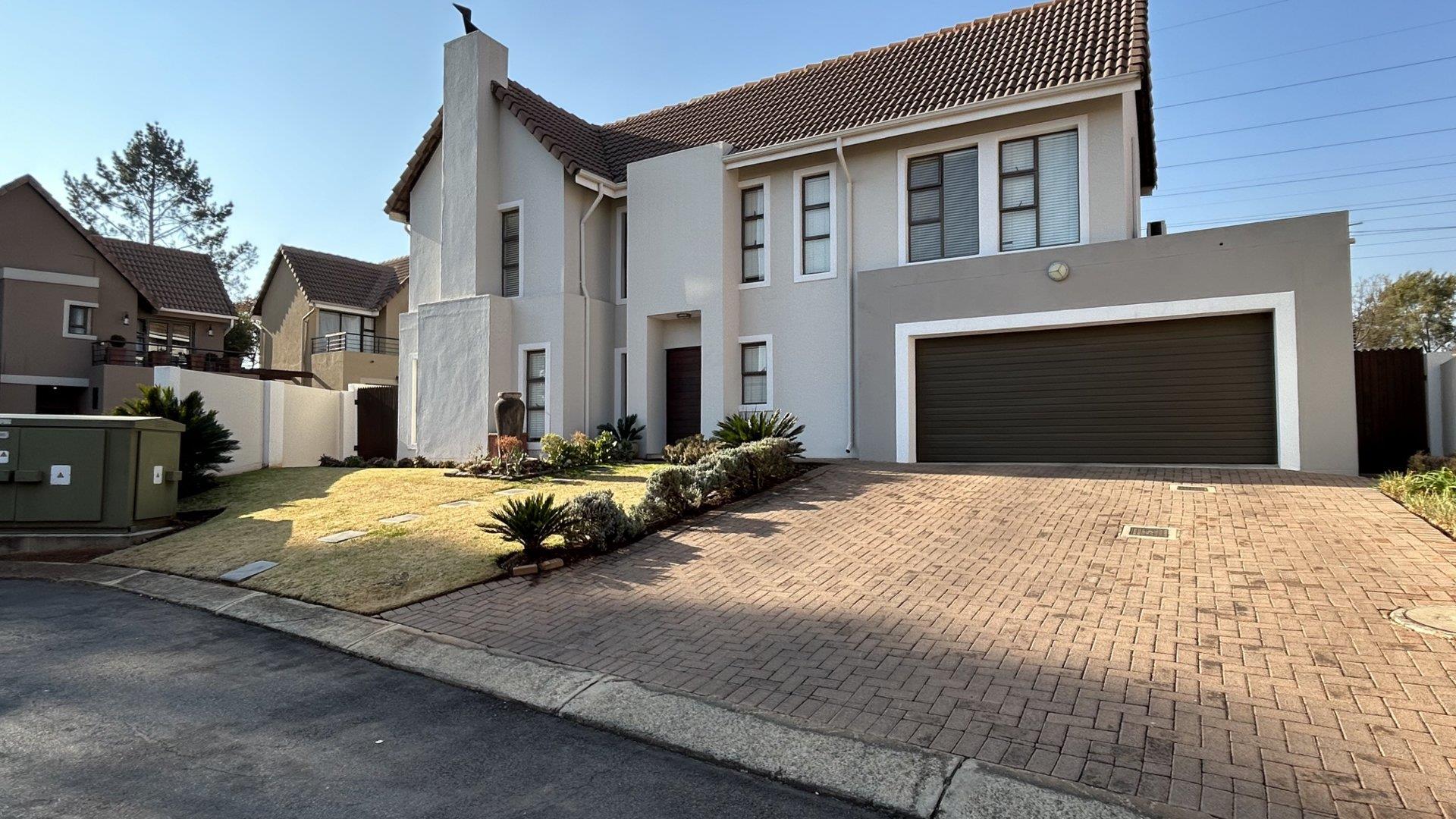 Zwartkop Golf Estate Property Property and houses to rent in Zwartkop