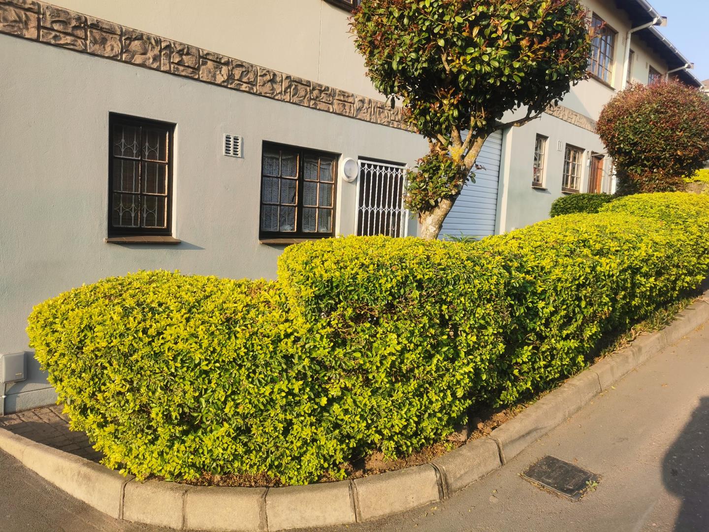 3 Bedroom Townhouse for sale in Mariannhill Park P24114722497