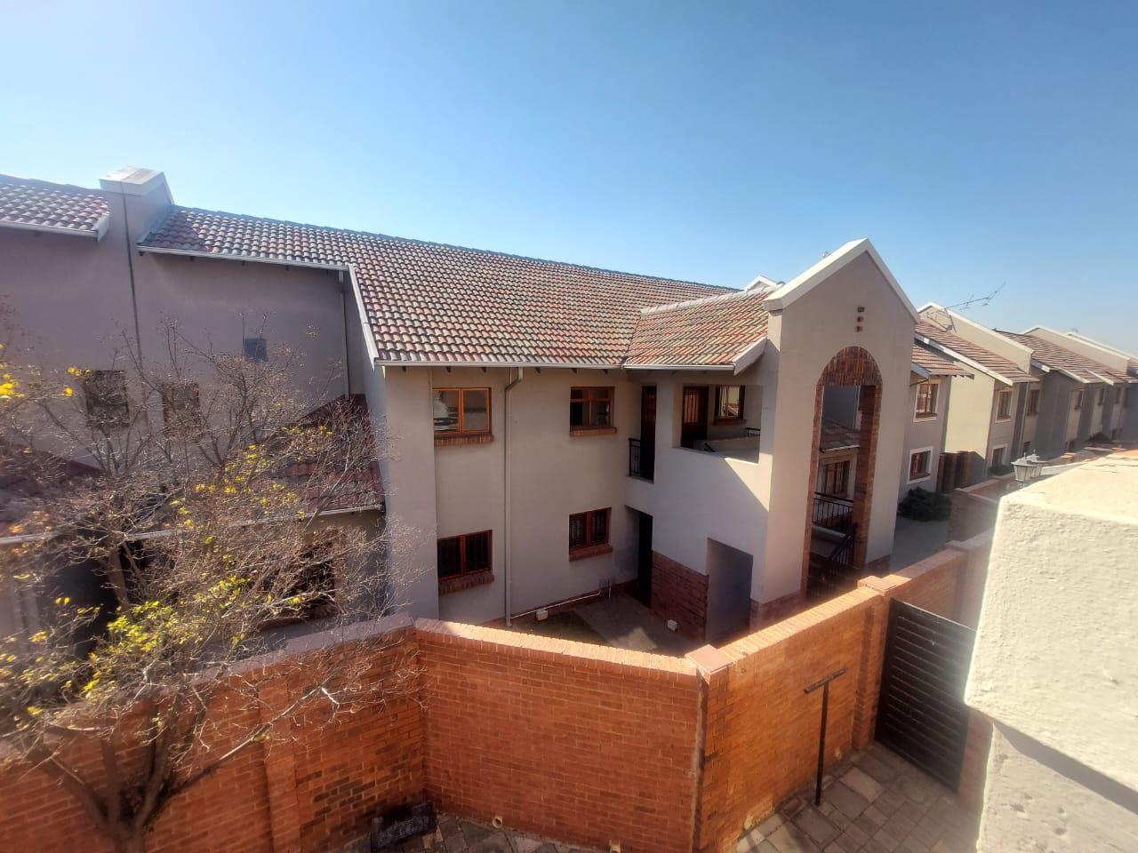 Townhouses to rent in Alberton Alberton Property
