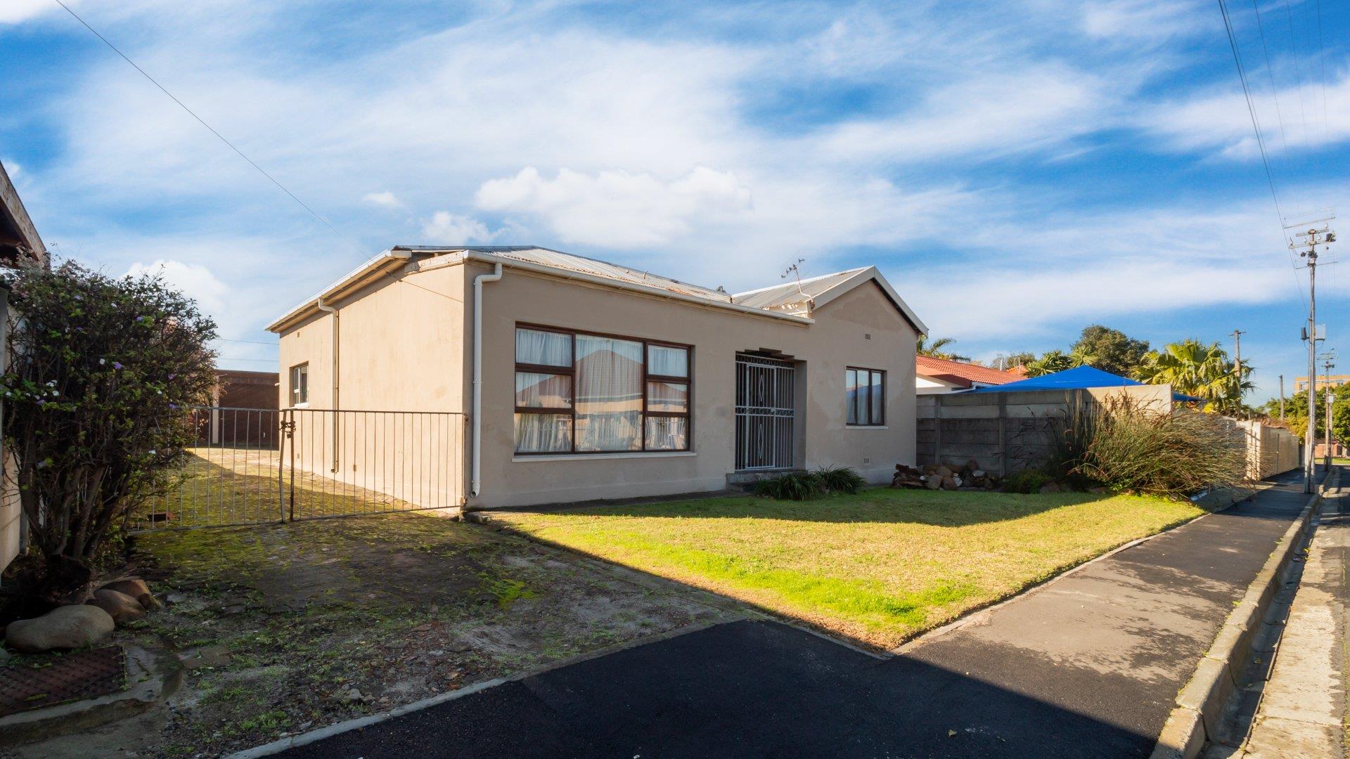 3 Bedroom House for sale in Glenlilly 12 Jansen Street P24114723496