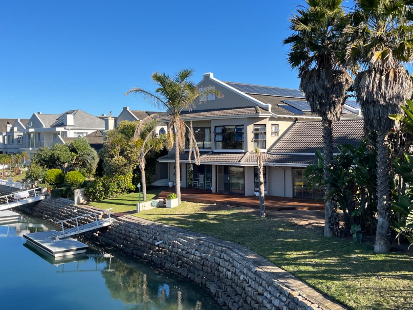 5 Bedroom House for sale in Royal Alfred Marina Royal Port Alfred Marina, 12 Sir Francis