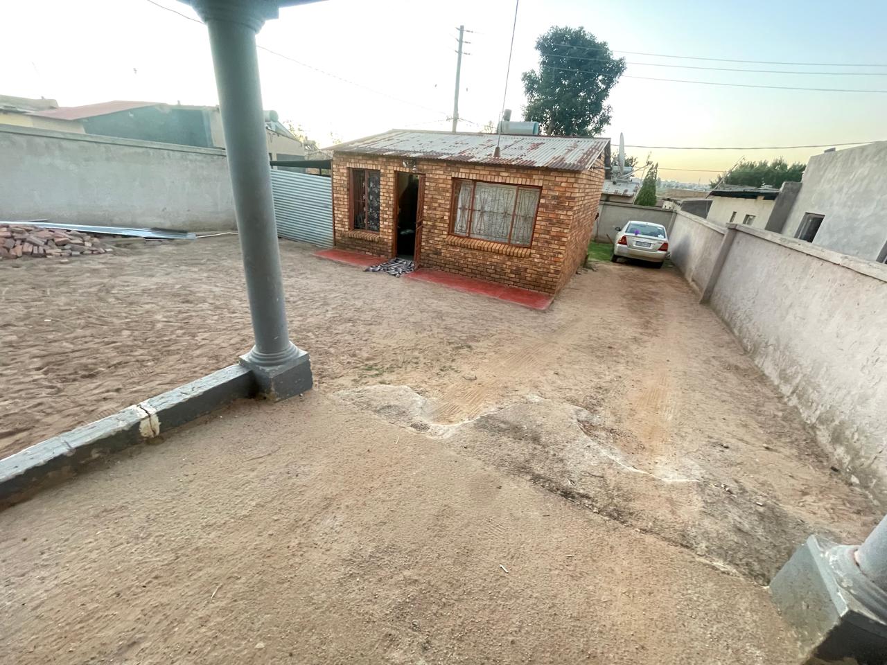 2 Bedroom House for sale in Ekangala P24114727697