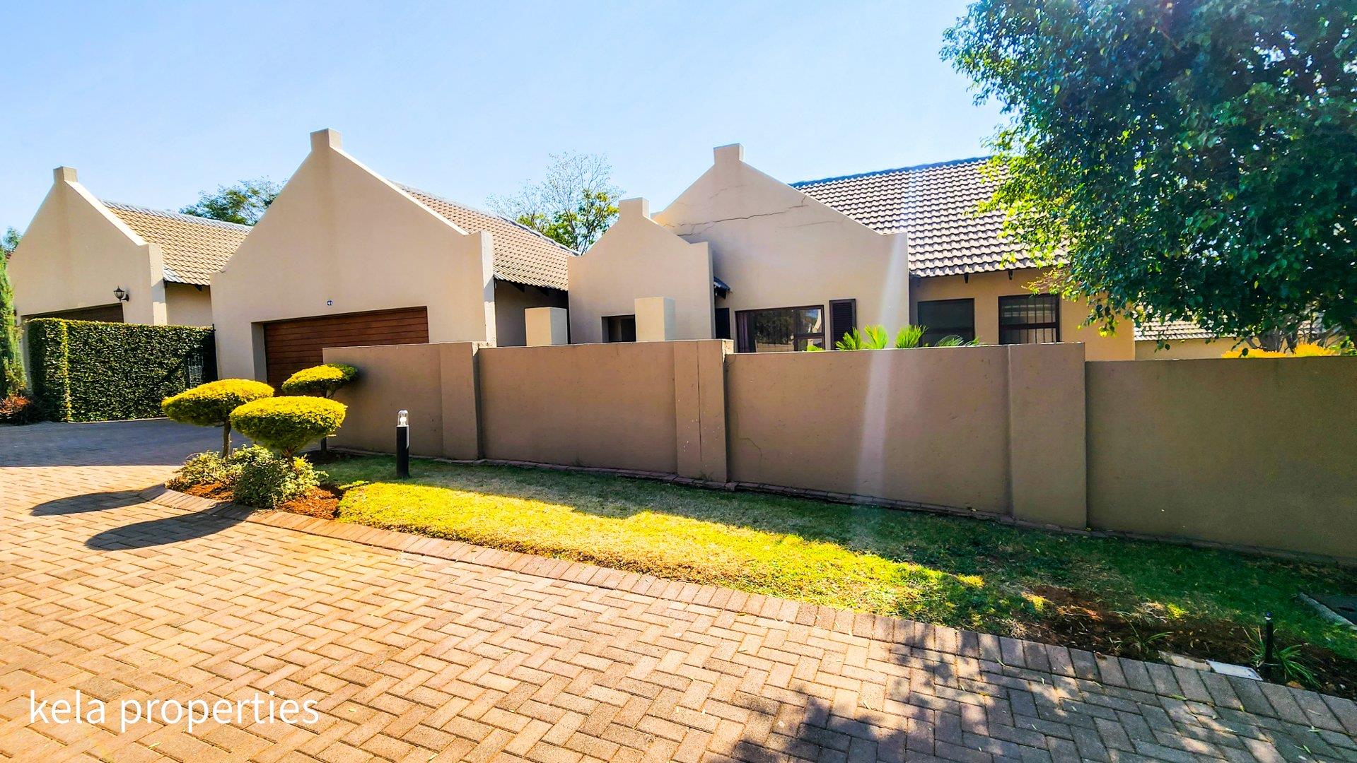 Pinehaven, Krugersdorp Property Property and houses for sale in