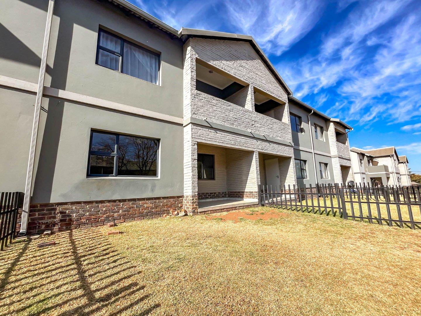 Crystal Park Property Townhouses for sale in Crystal Park