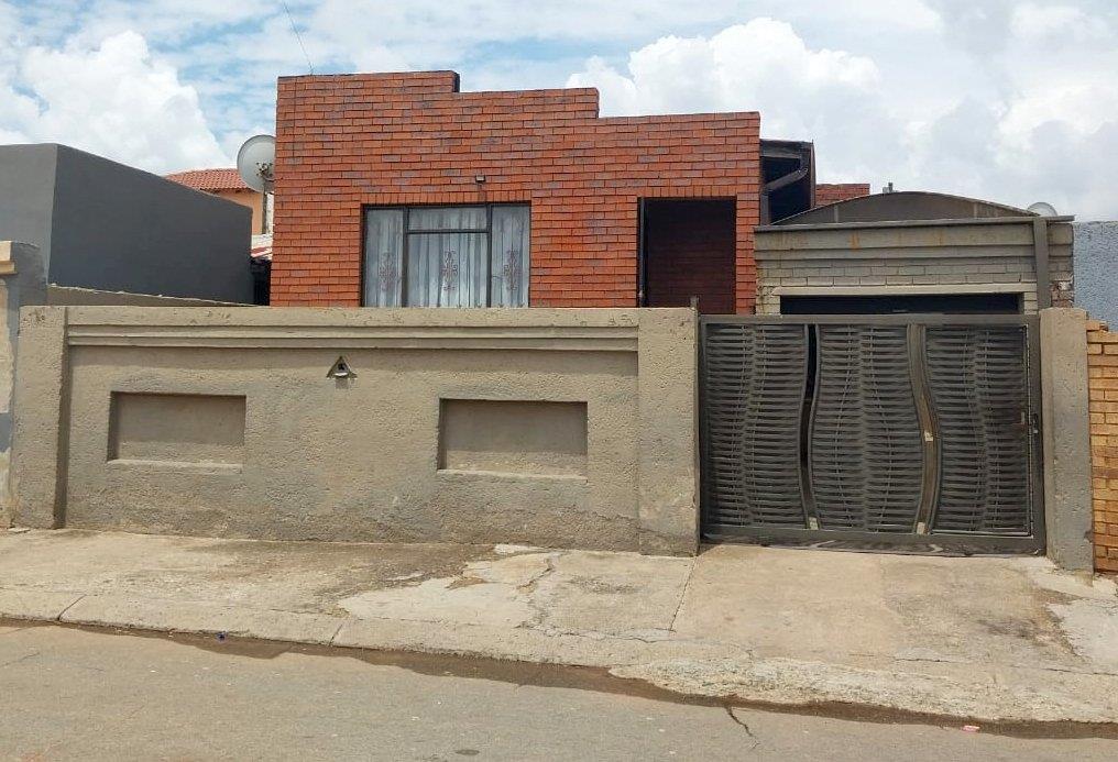 Meadowlands Property Property and houses to rent in Meadowlands