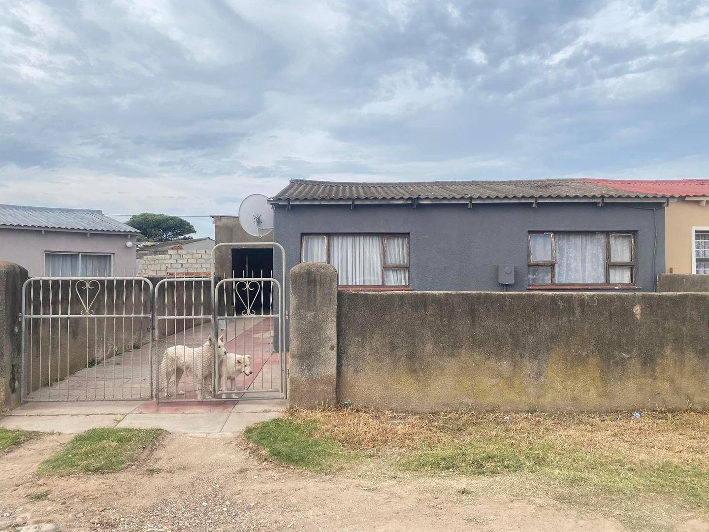New Brighton, Port Elizabeth Property Property and houses for sale in