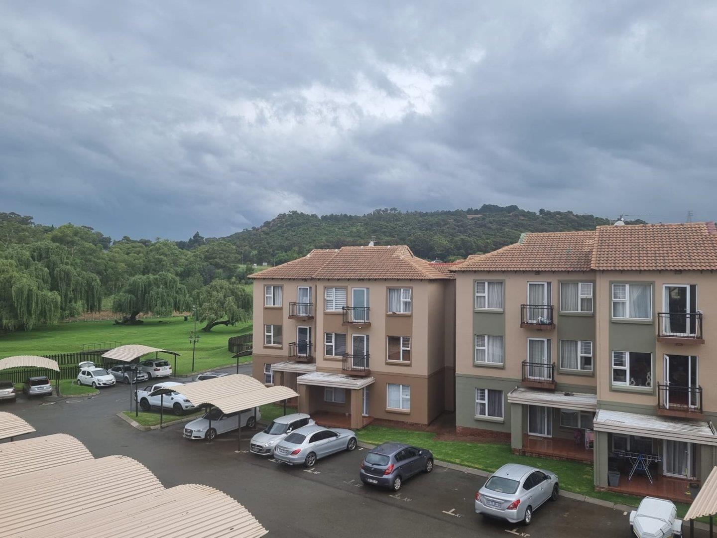 Meredale Property Townhouses for sale in Meredale