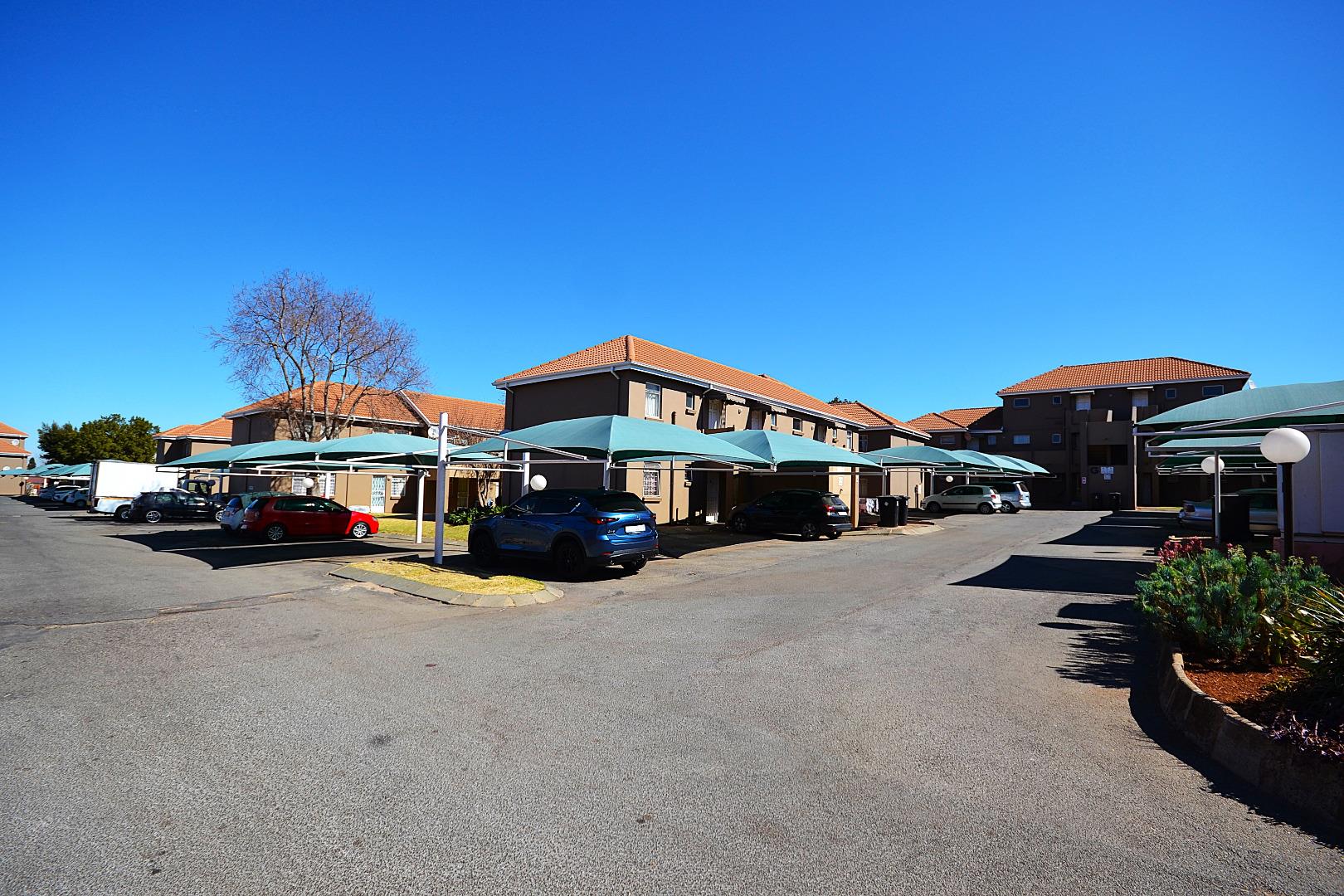 Florentia Property Property and houses to rent in Florentia