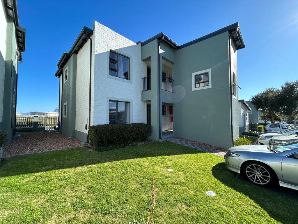 Apartments / flats to rent in Milnerton Milnerton Property