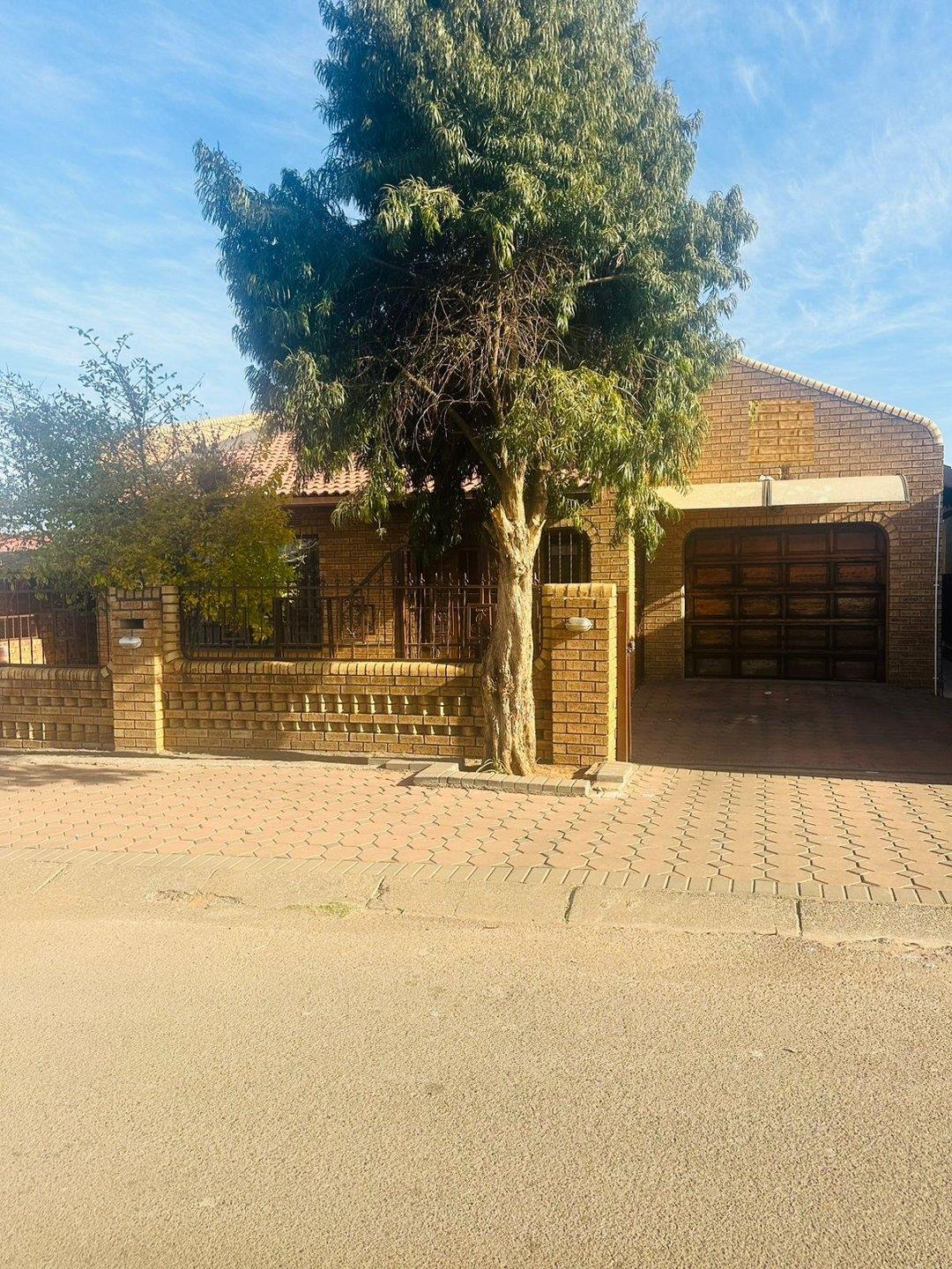 Mhluzi Property Property and houses to rent in Mhluzi