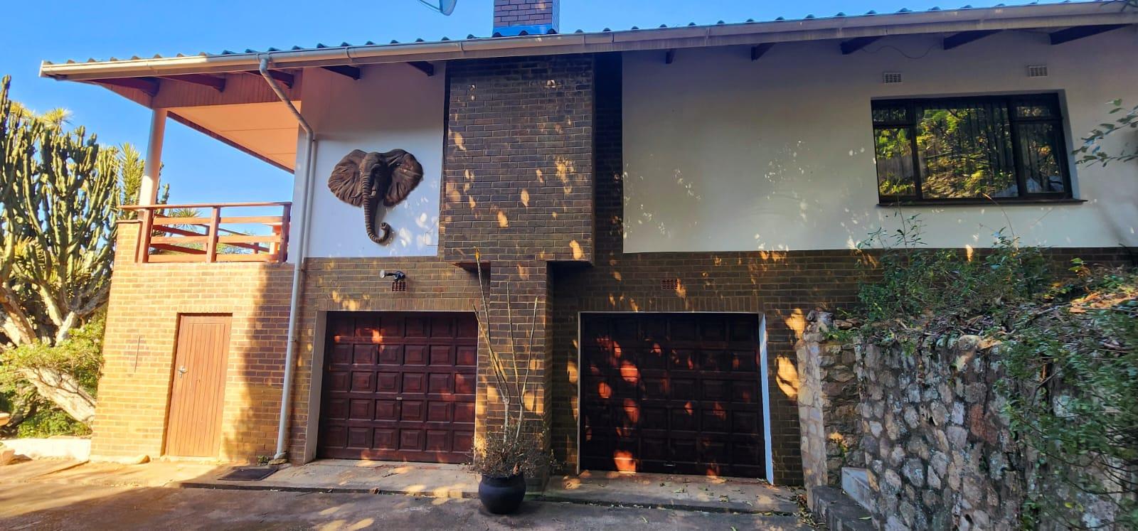 4 Bedroom House for sale in Trafalgar P24114761215