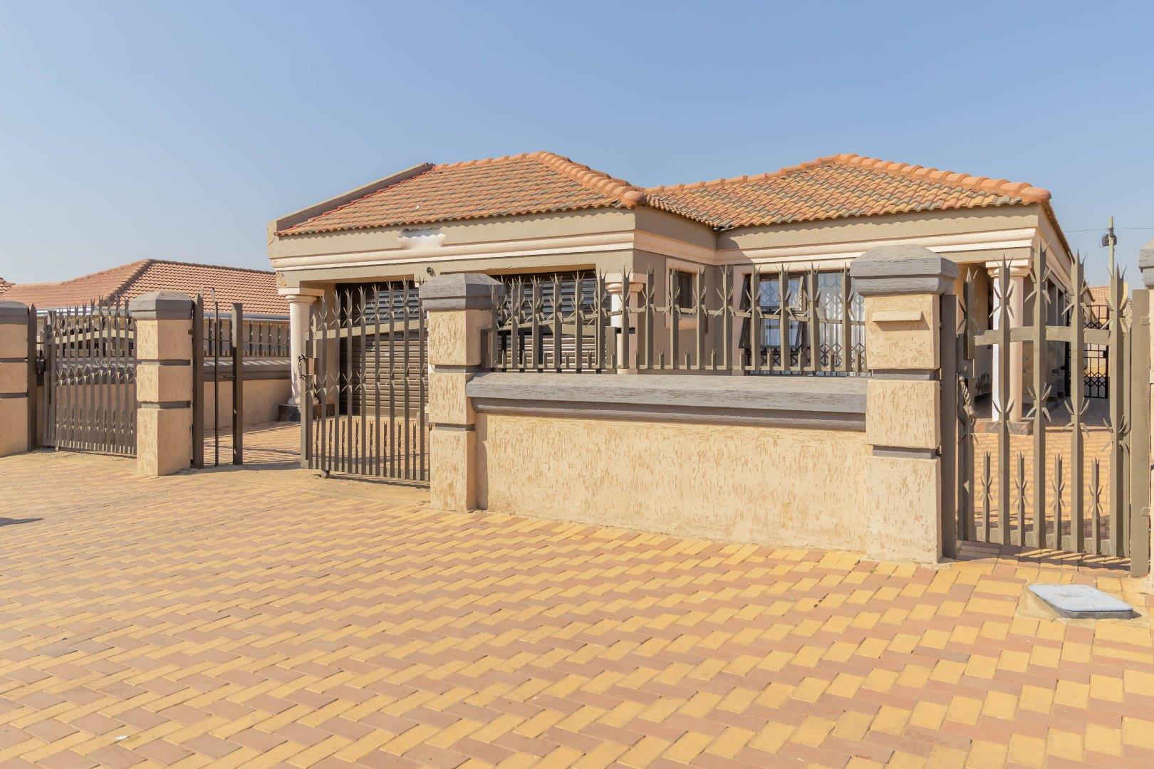 Geluksdal Property Property and houses for sale in Geluksdal