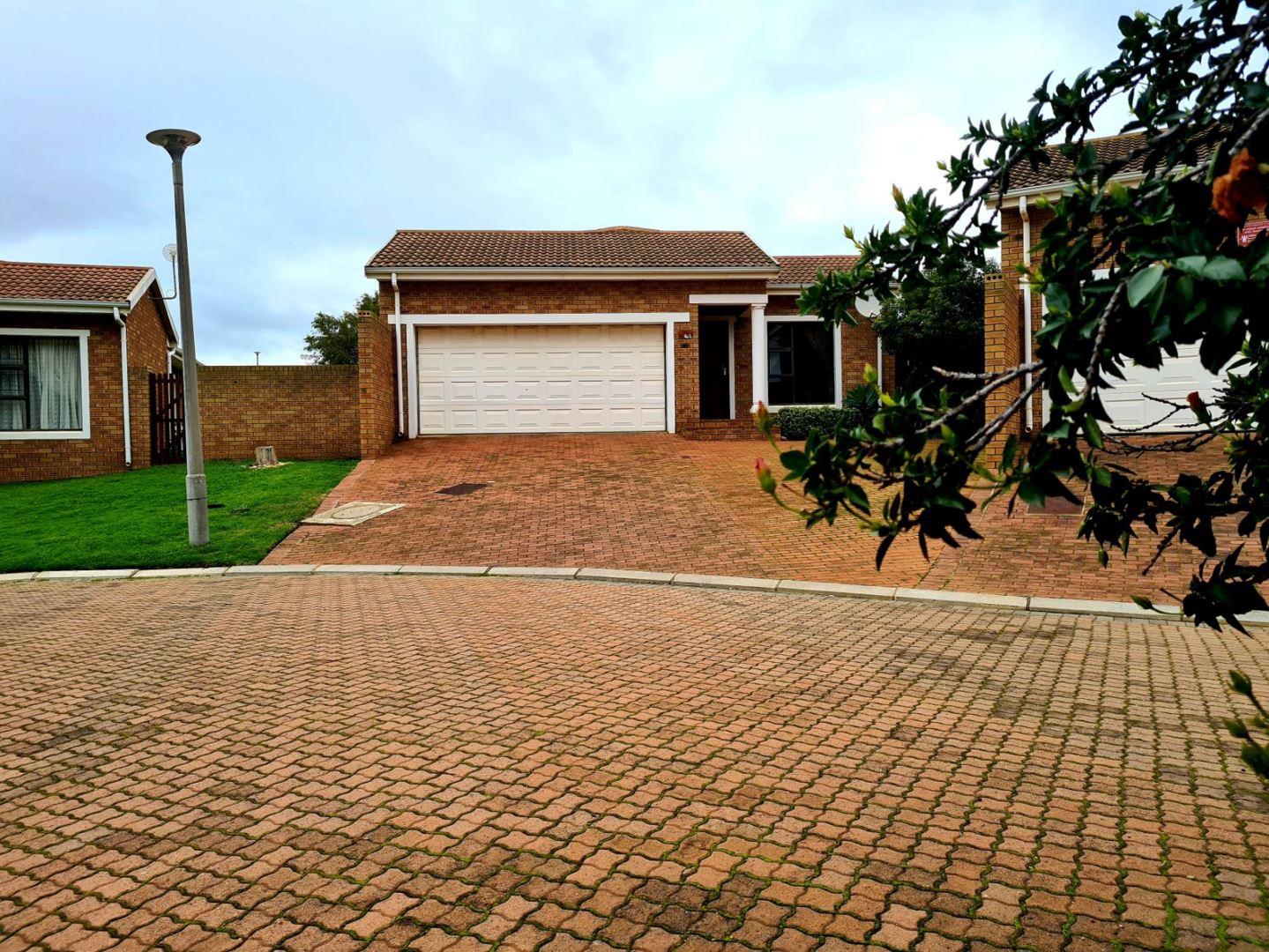 Property and houses for sale in Moorreesburg Moorreesburg Property