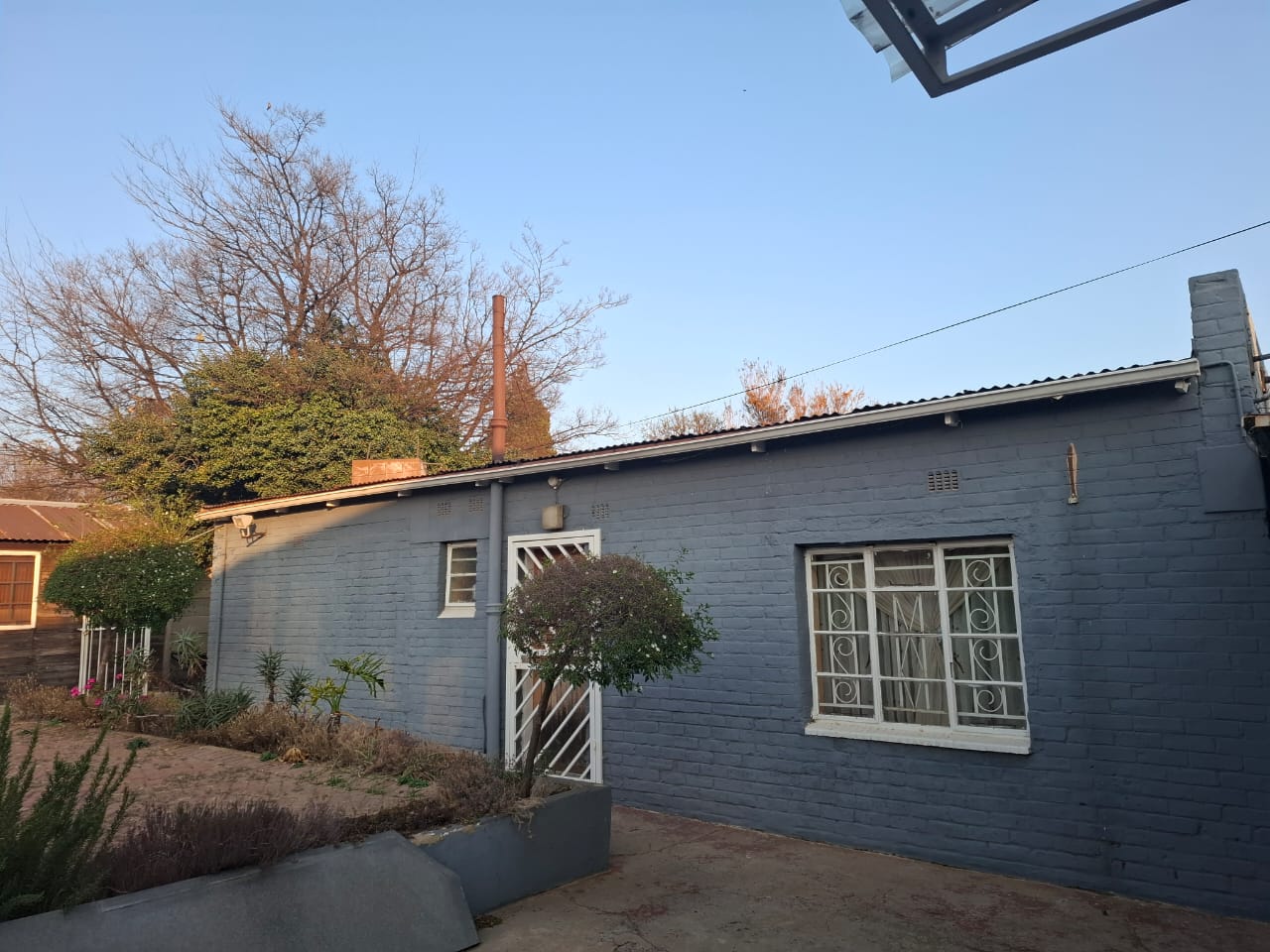 4 Bedroom House for sale in Wentworth Park 63 Level Street P24