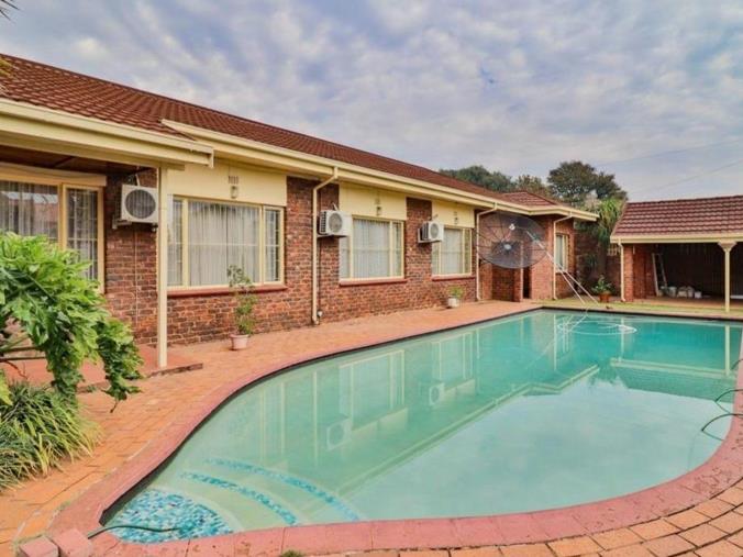 3 Bedroom House for Sale in Mayville