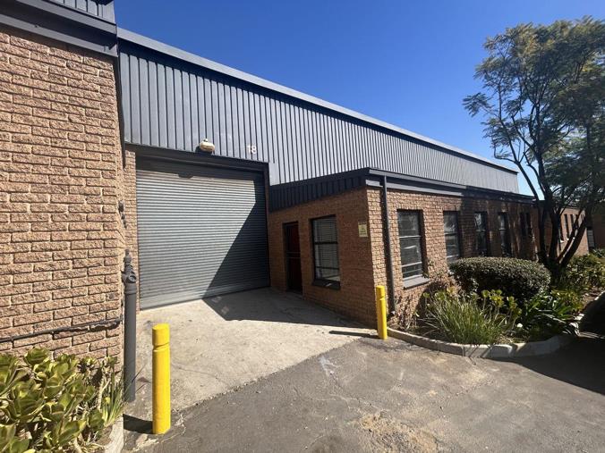 Industrial Property to Rent in Halfway House