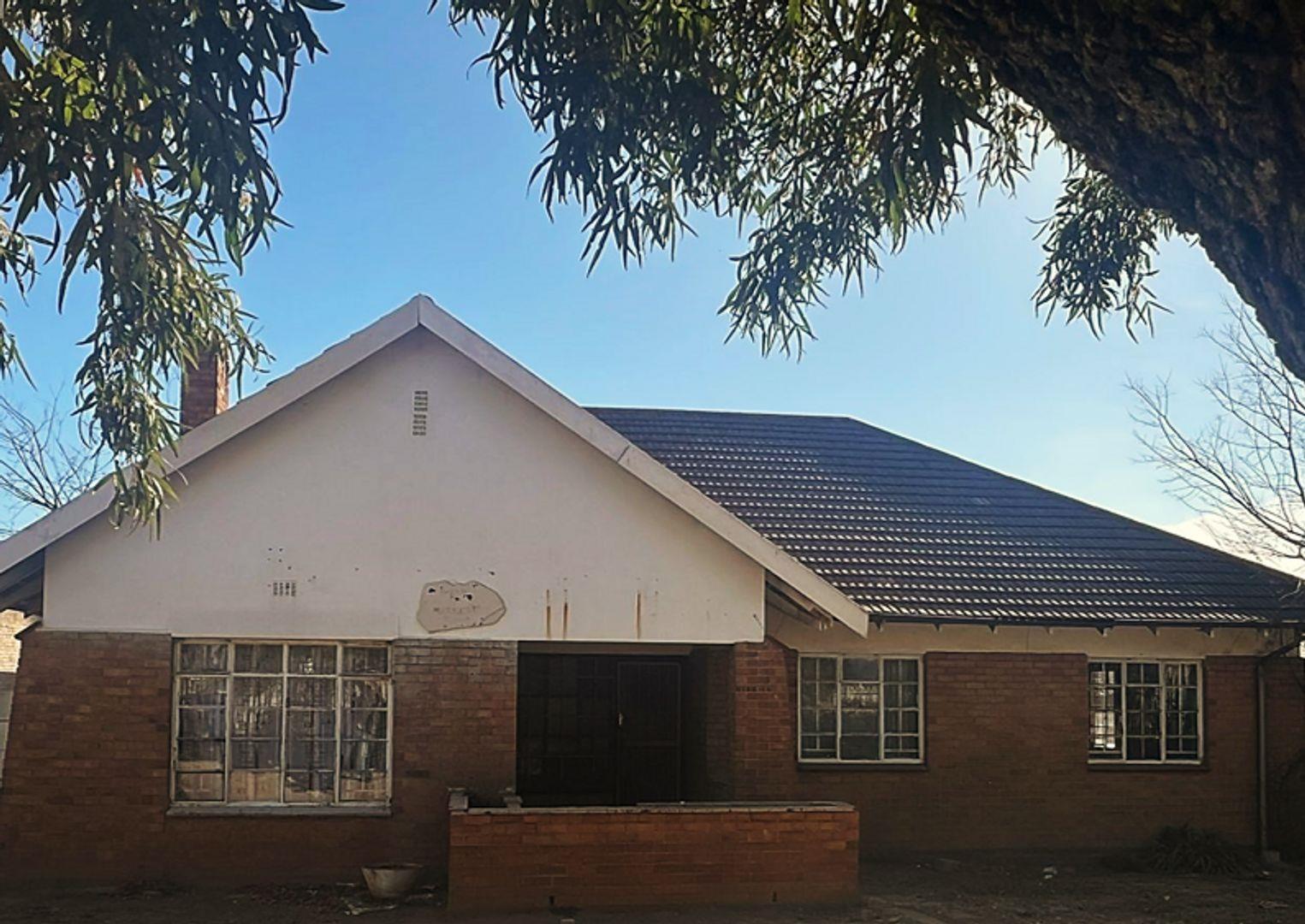 Rhodesfield Property Property and houses to rent in Rhodesfield