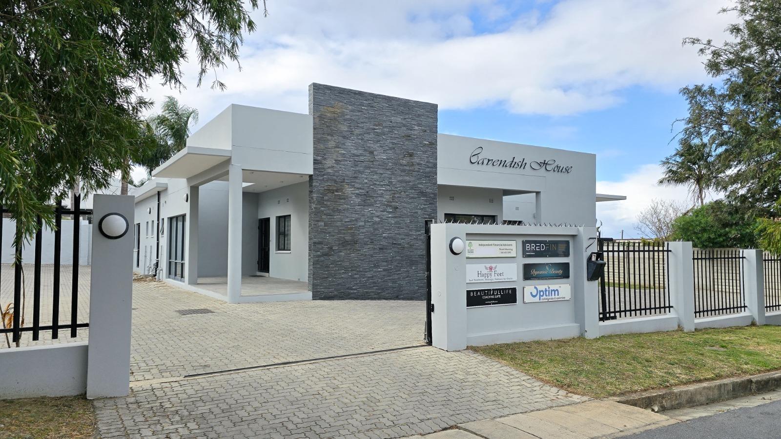 Vincent Property Commercial property to rent in Vincent