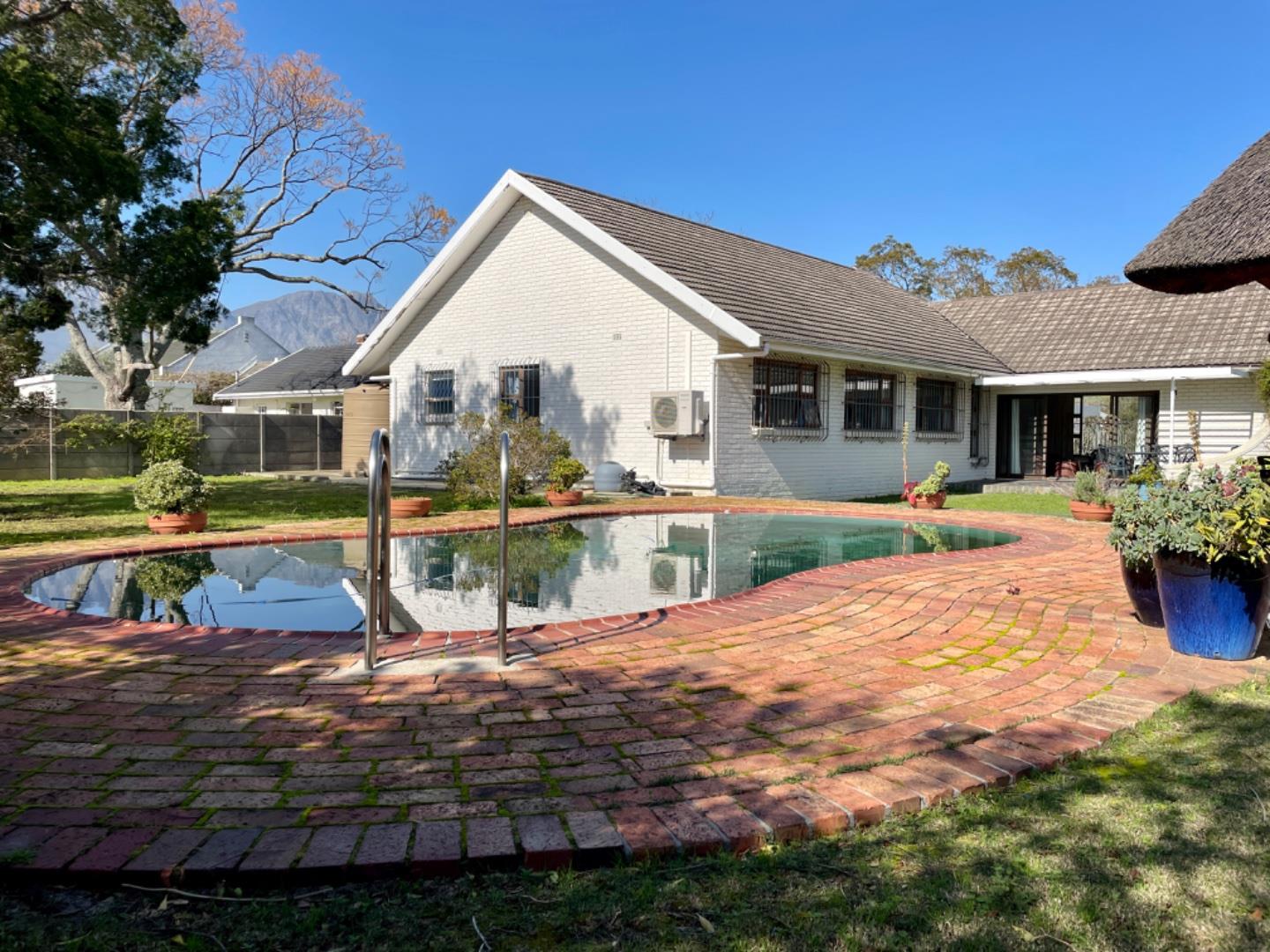 Morningside, Somerset West Property Property and houses for sale in