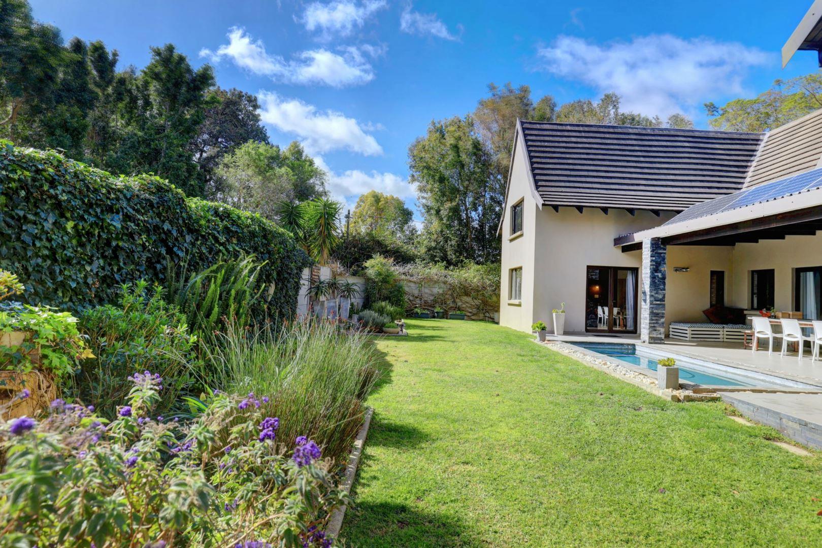 Houses for sale in Property