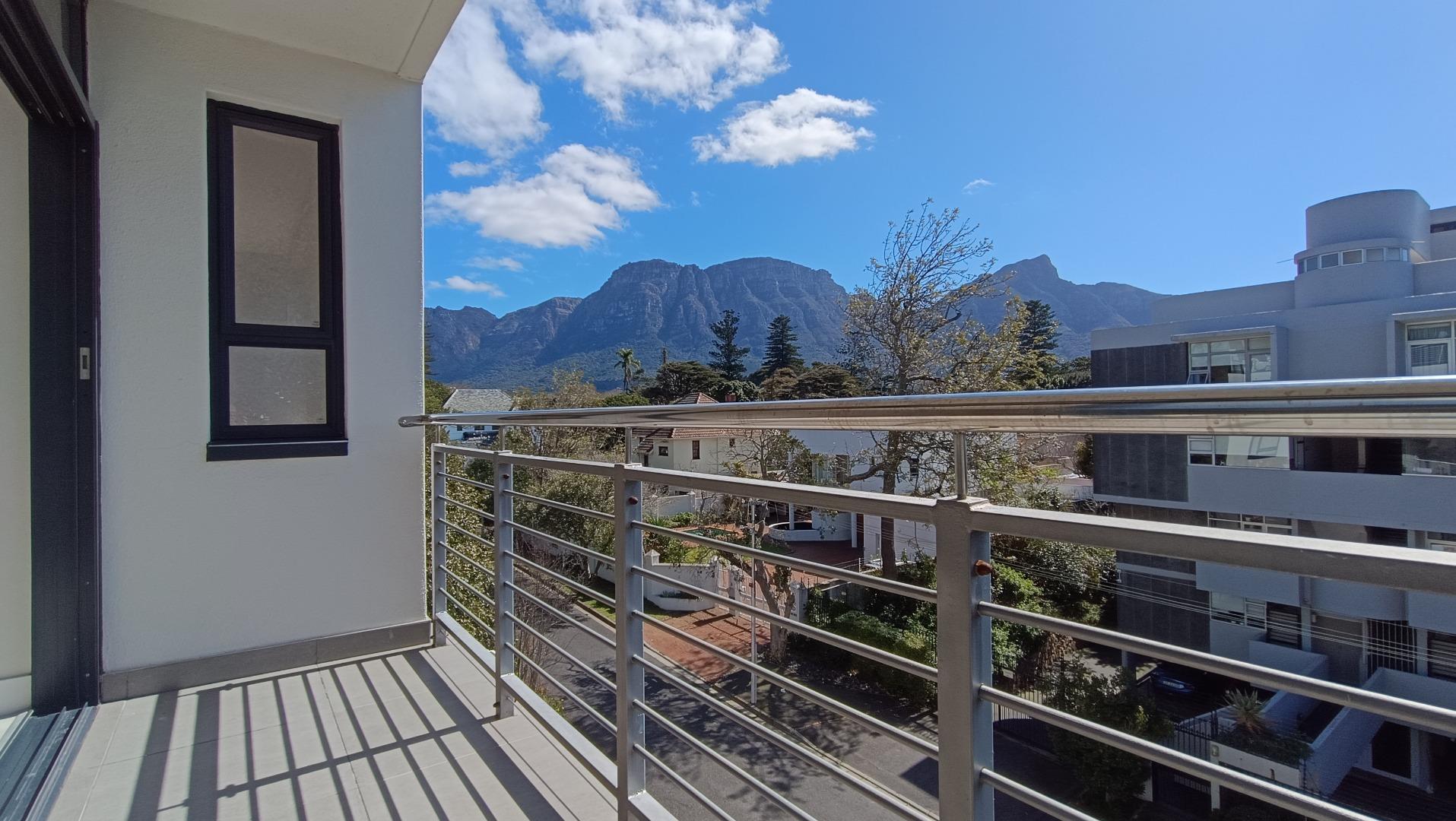 2 Bedroom Apartment / flat to rent in Claremont Upper 1 Scott Rd