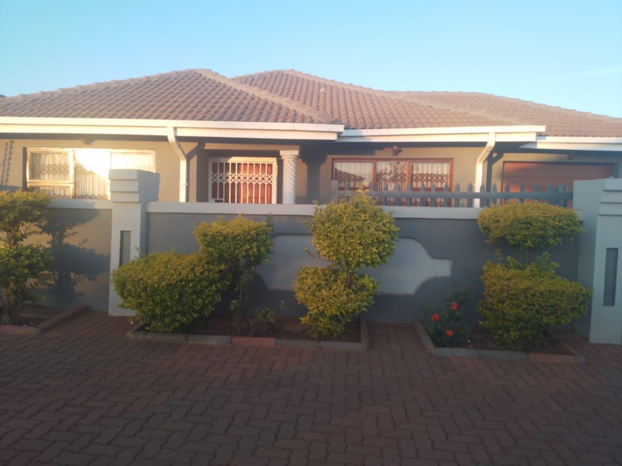 Lebowakgomo Zone P Property Houses for sale in Lebowakgomo Zone P