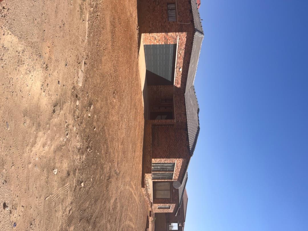 Mmabatho Unit 6 Property Houses for sale in Mmabatho Unit 6