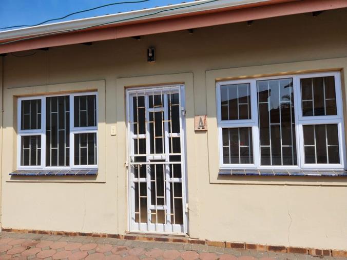 3 Bedroom Apartment / Flat to Rent in Sydenham