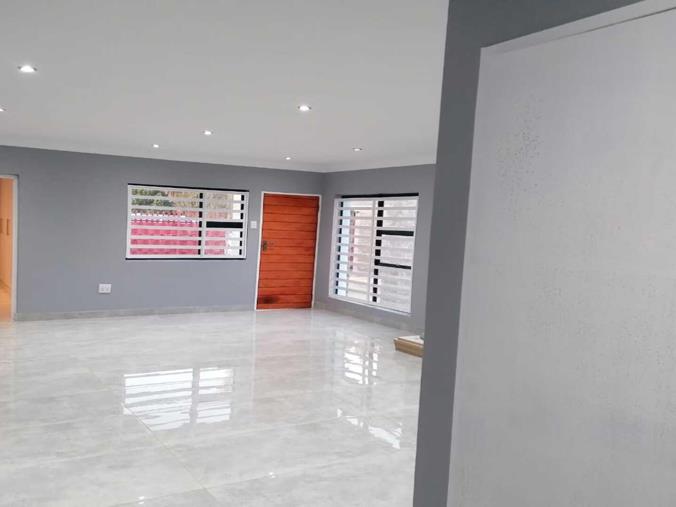 3 Bedroom House for Sale in Lenasia Ext 8