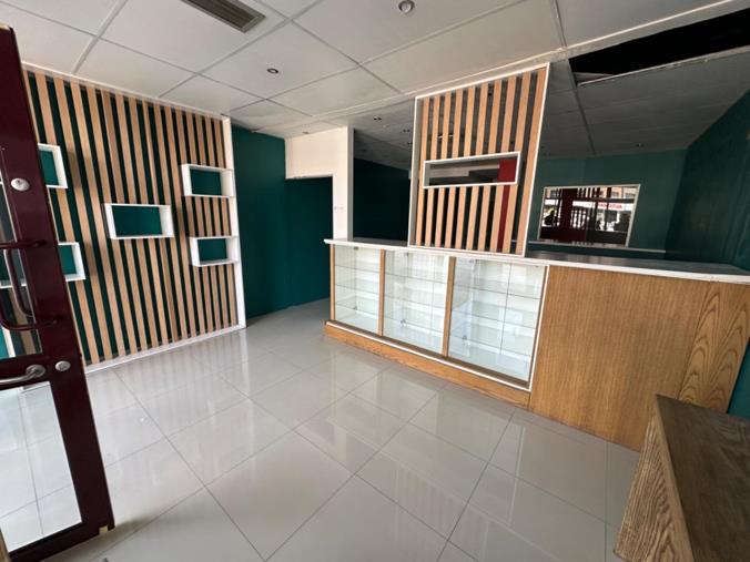 Commercial Property to Rent in Bo Oakdale