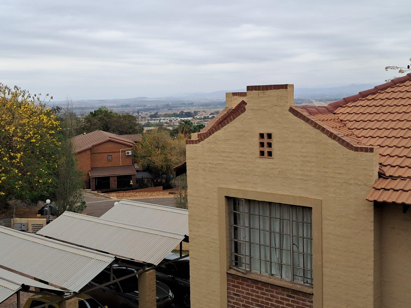 3 Bedroom Apartment / flat to rent in Azalea Park P24114914421