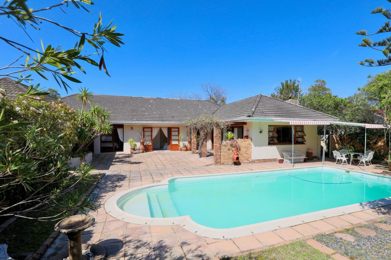 Morningside, Somerset West Property Property and houses for sale in