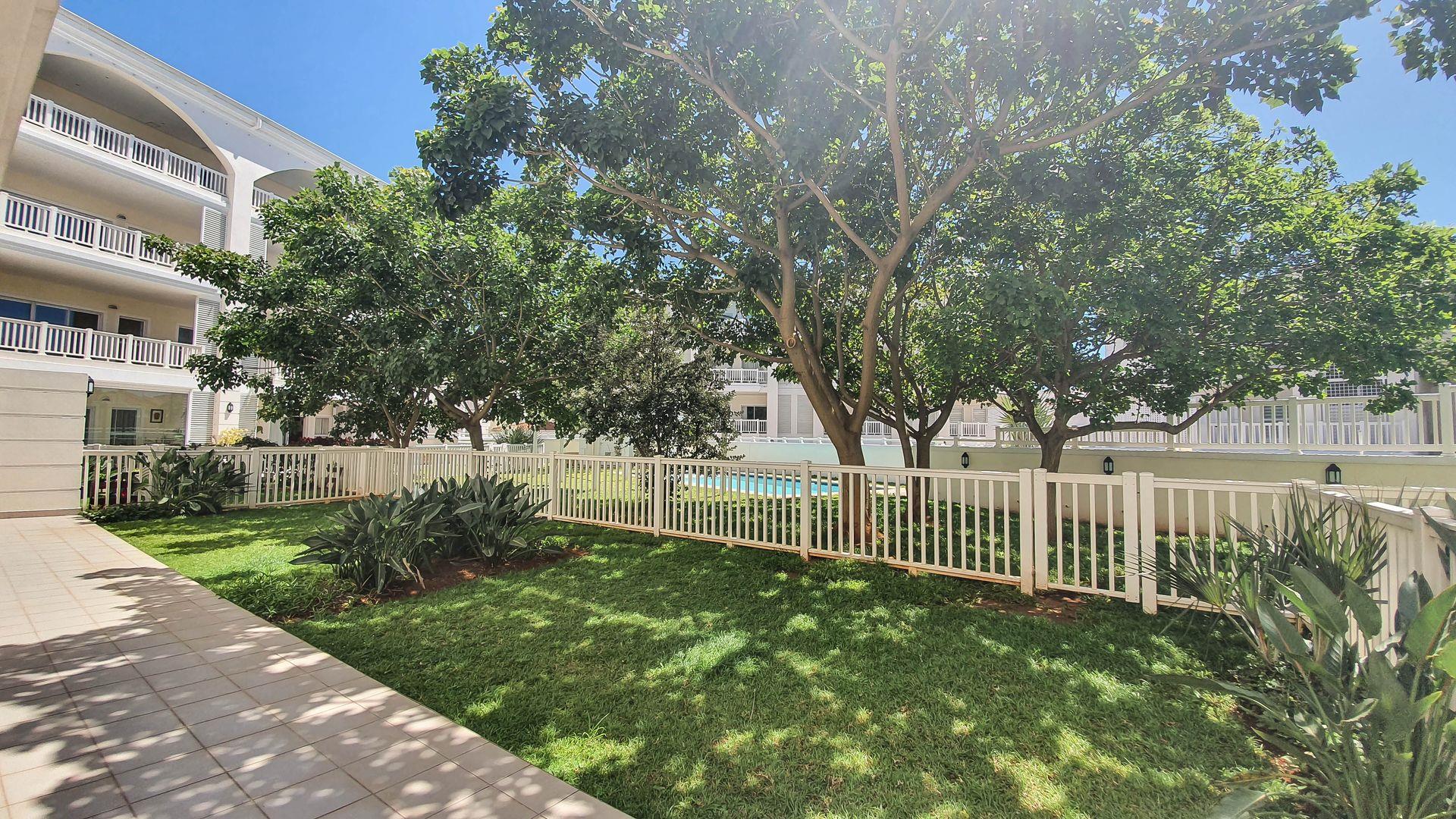 4 Bedroom Apartment / flat to rent in La Lucia P24115135782