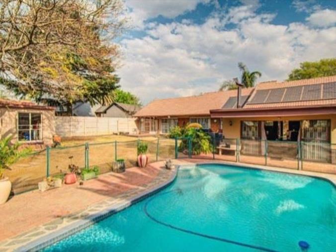 House for Sale in Croydon