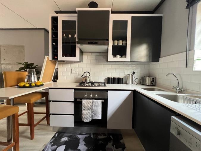 2 Bedroom House to Rent in Montana