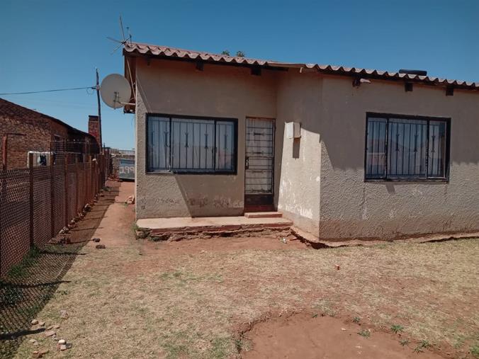 3 Bedroom House for Sale in Evaton North