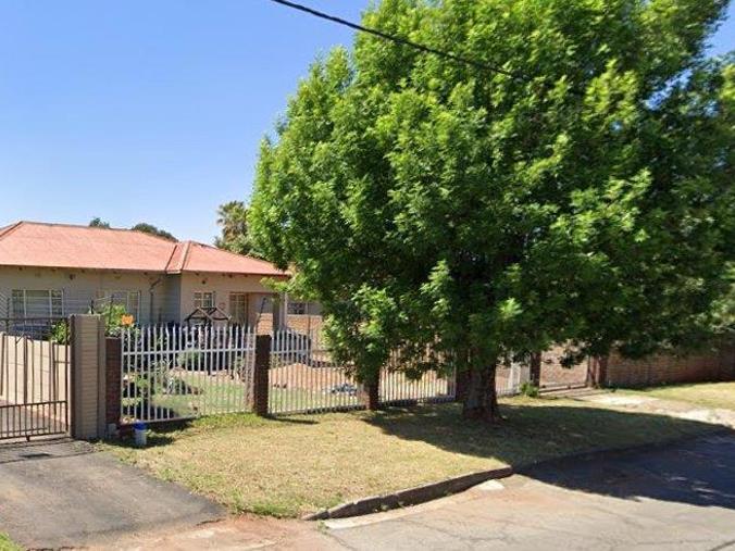 4 Bedroom House for Sale in Sunnyridge