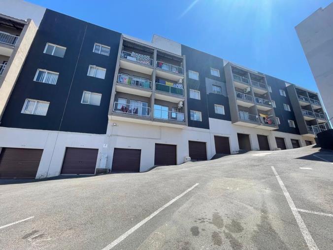 2 Bedroom Apartment / Flat for Sale in Woodhurst