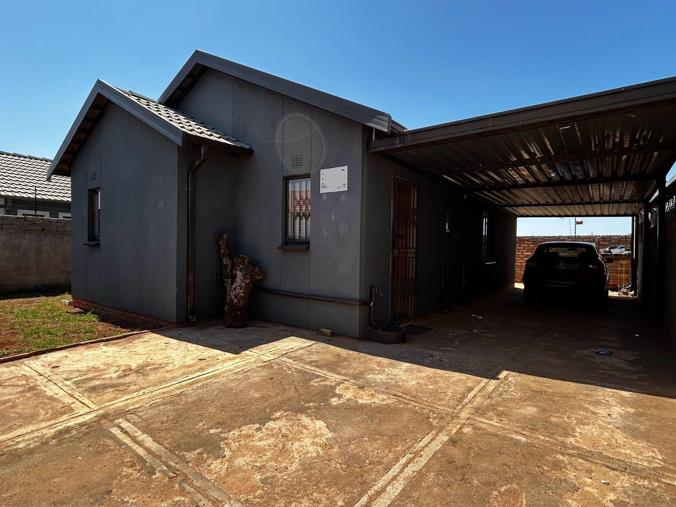 3 Bedroom House for Sale in Rosslyn