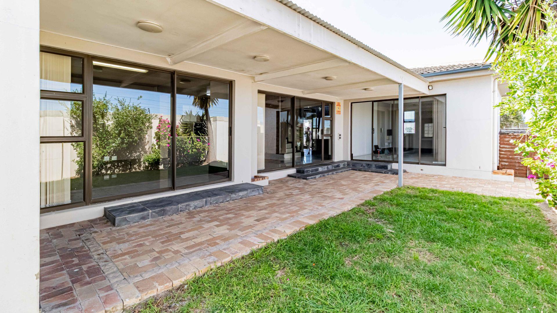 4 Bedroom House to rent in Parklands North P24115031294