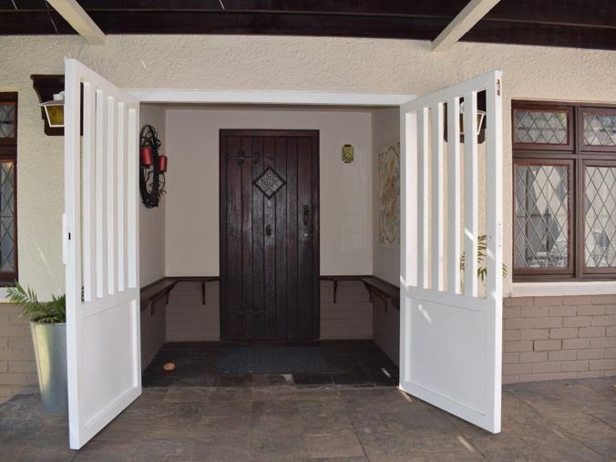 3 Bedroom House for Sale in Colbyn