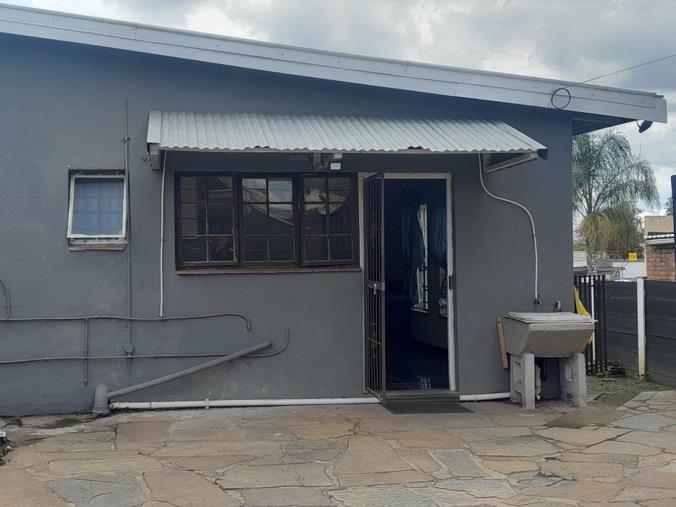 3 Bedroom Townhouse to Rent in Scottsville