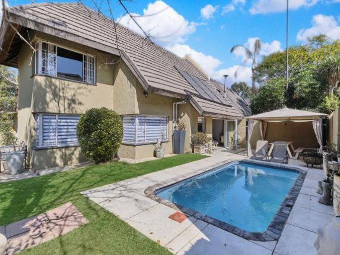 3 Bedroom House for Sale in Sunninghill